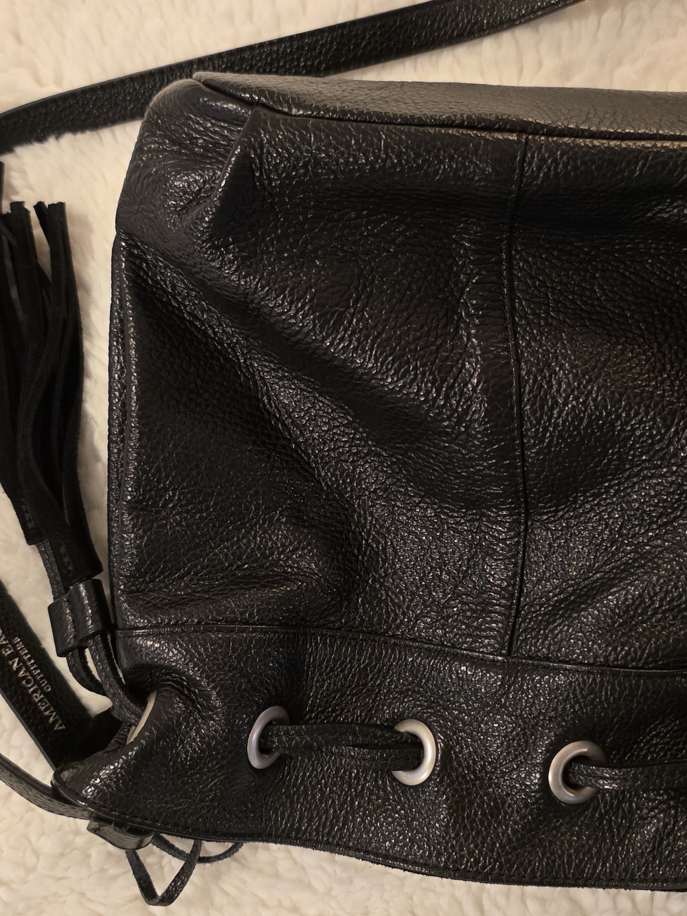 Like New, American Eagle Outfitters Black Leather Suede Bucket Bag Italy - Picture 9 of 15